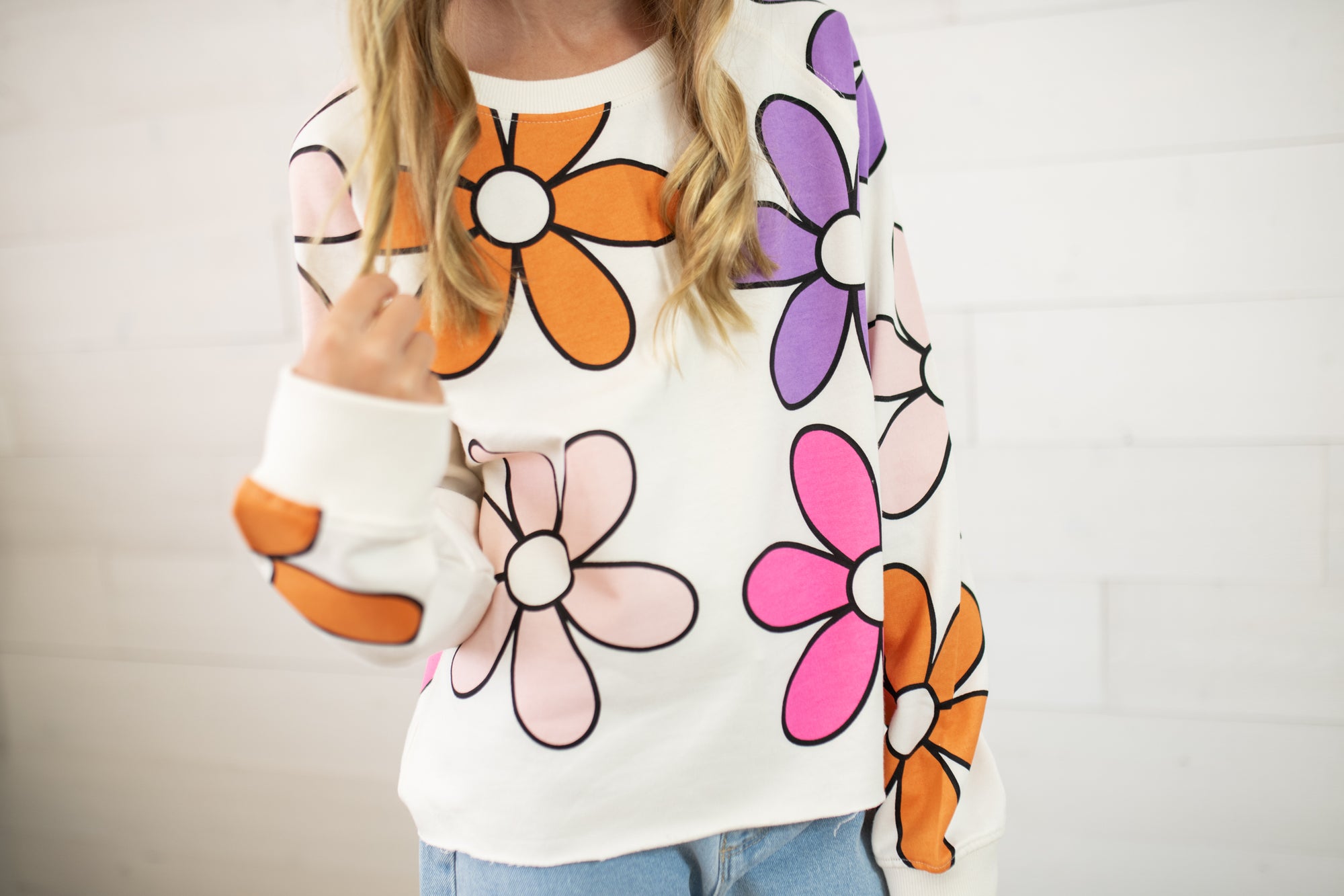 All Over Large Retro Flower Print Crop Sweatshirt