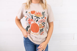 Blooming Pumpkin Graphic Tee-Ivory