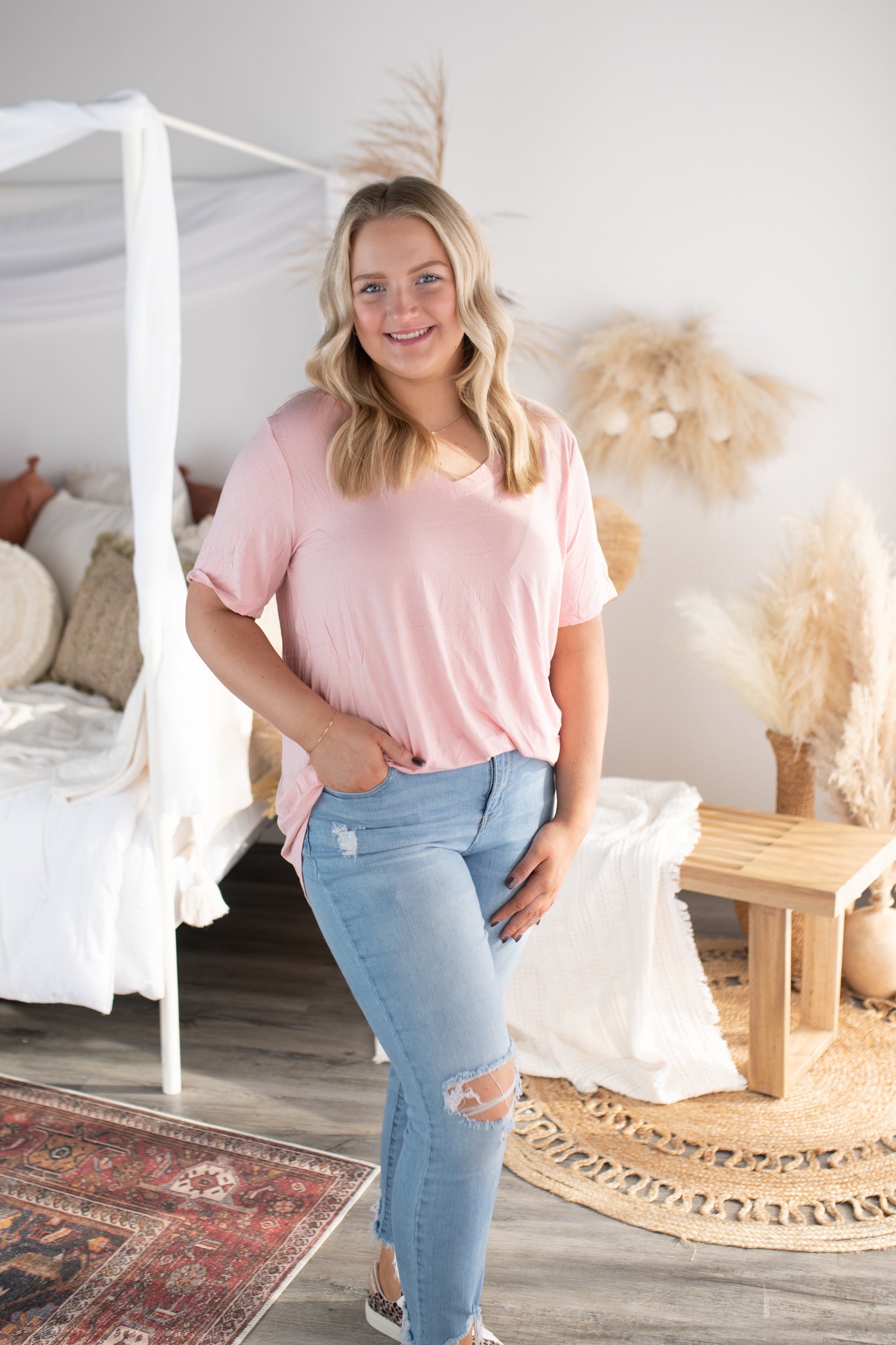 The Perfect V-Neck Hi Low Tee- Dusty Pink
