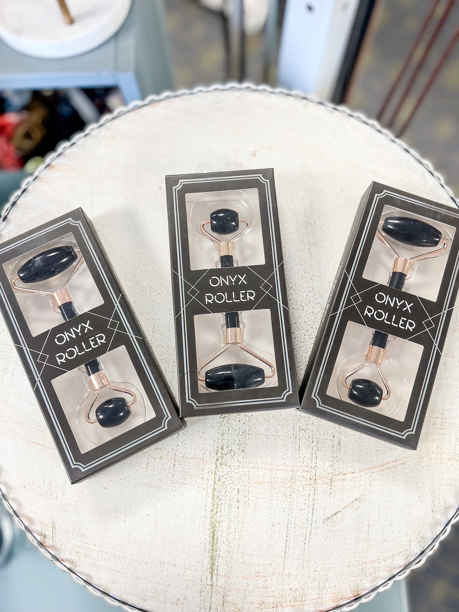 Lindo Oynx Black Stone Facial Roller