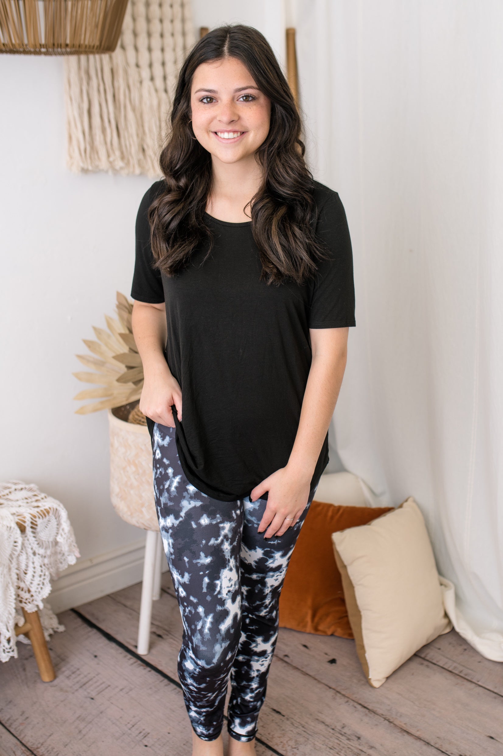 Smooth Black Marble Leggings