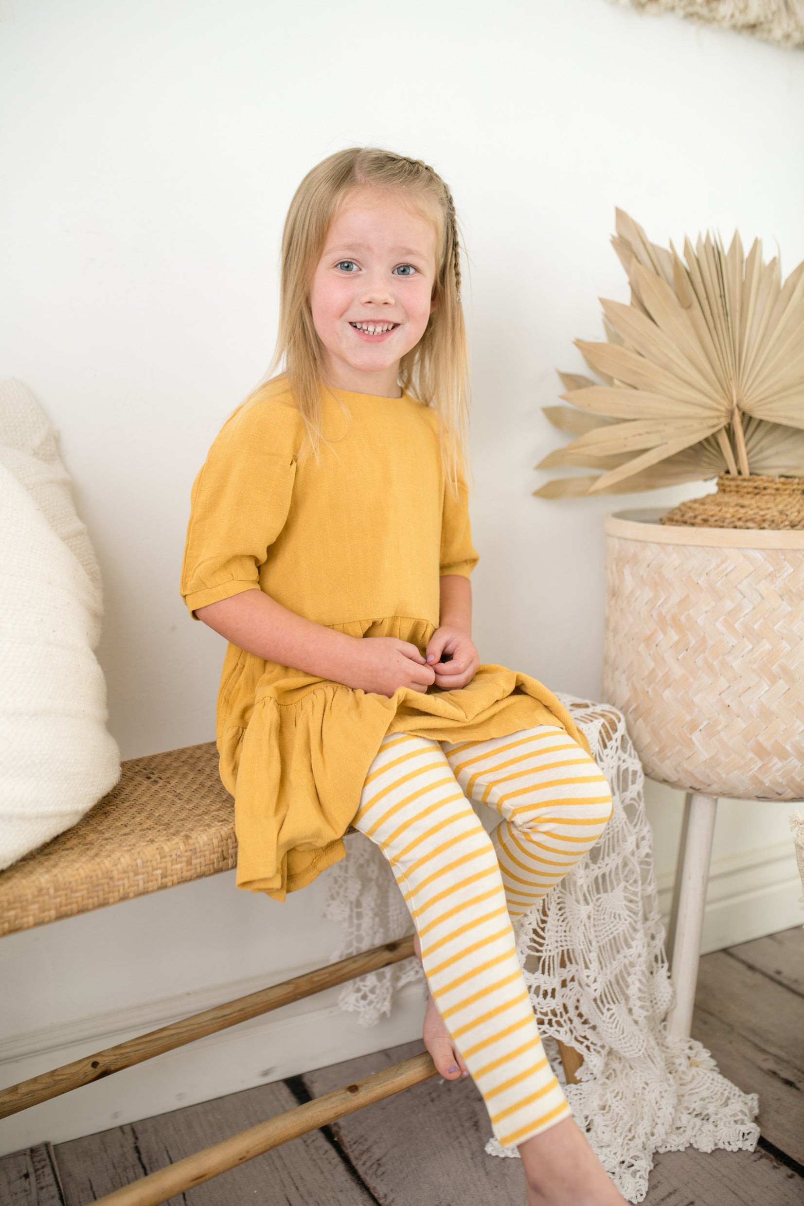 Girl's Yellow Stripe Leggings